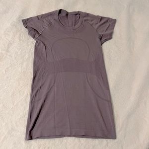 Lululemon Swiftly Tech Tee Short Sleeve in Purple